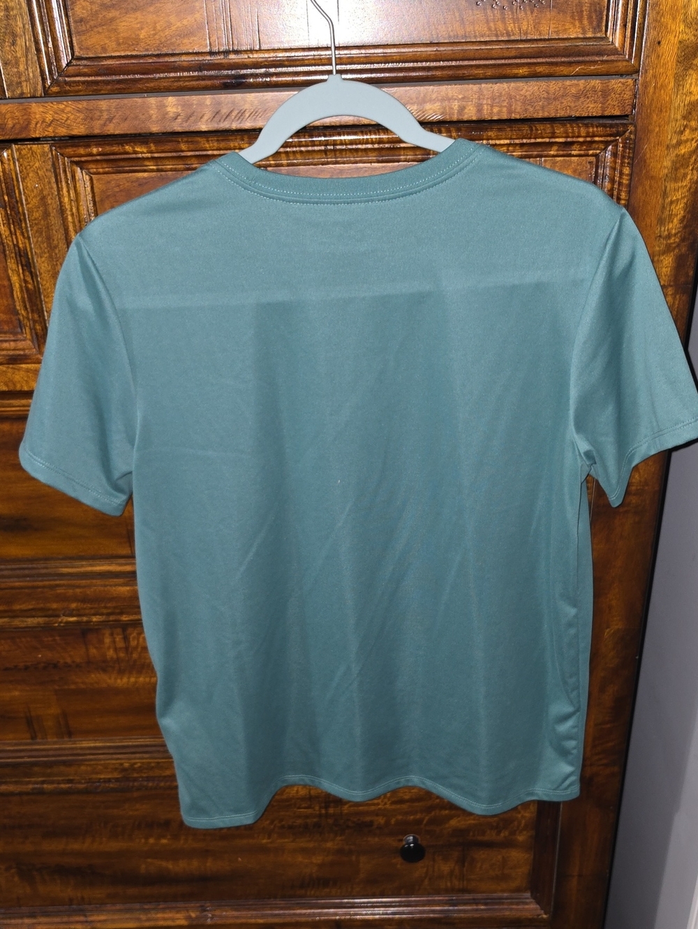 Nike- The Nike Tee, Sz Medium, Dri Fit! Green And Black - Picture 5 of 6